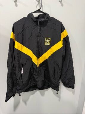 Army PT top size medium